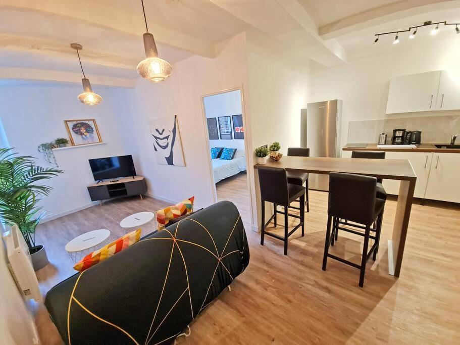 Gregbnb - T2 Design 43M2 - Toulon Est - Wifi Fibre - N2 Экстерьер фото